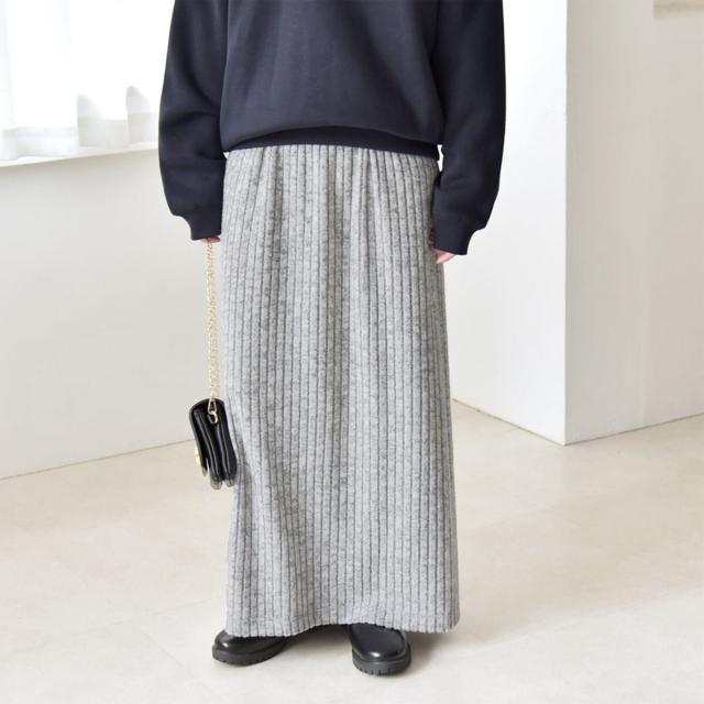 カランシエル（quaranciel）/《予約》quaranciel: ポリエステル ベロア スキッパー ニット &  Iライン スカート