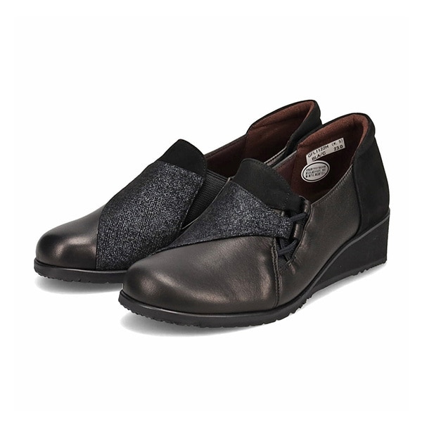 シティゴルフ（City Golf）/City Golf ゆったりとした足入れで履き心地が非常に良い スリップオンシューズ