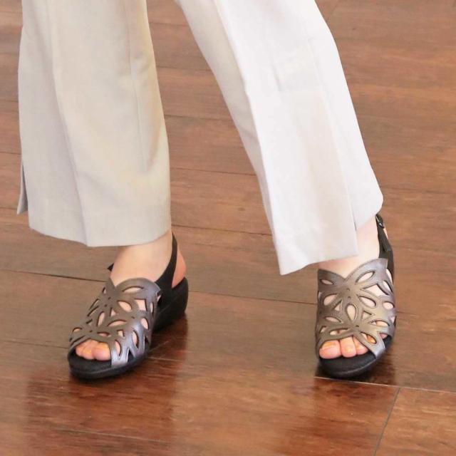 シティゴルフ（City Golf）/シティ ゴルフ City Golf  抜け感の甲デザインがきれいなサンダル