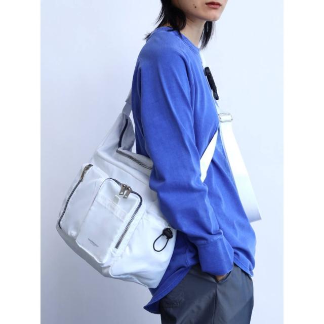 ラシュッド（LASUD）/ナイロンベルトボディバッグ(White)