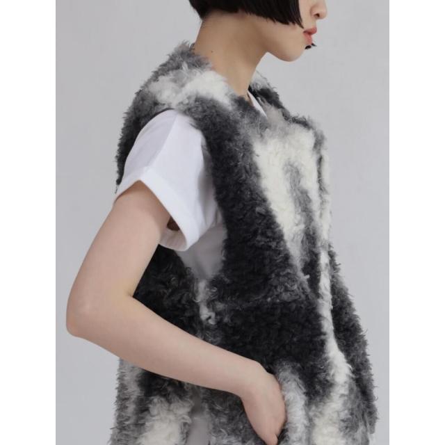 ラシュッド（LASUD）/マーブルカラーボアベストの通販はau PAY