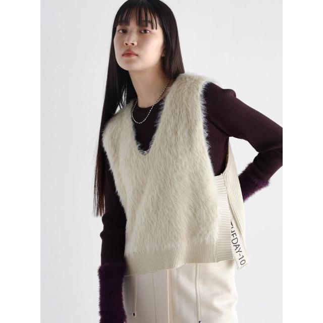 ラディエイト（RADIATE）/サイドロゴシャギーニットベストの通販は 15,000円