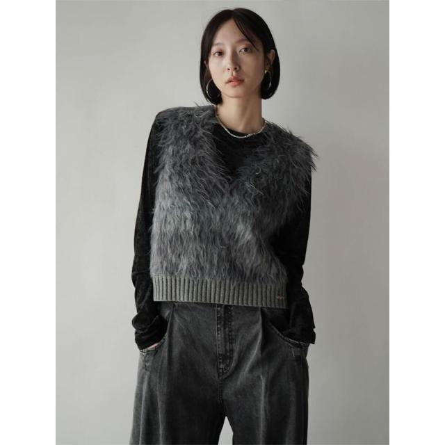 ラディエイト（RADIATE）/ロングシャギークロップドベスト