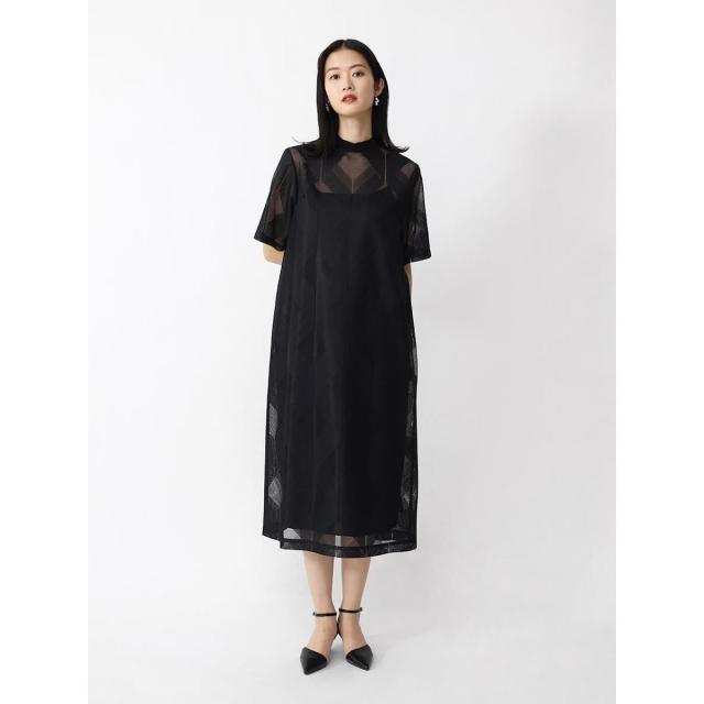 レジル（resil）/パネルレースハーフスリーブワンピース
