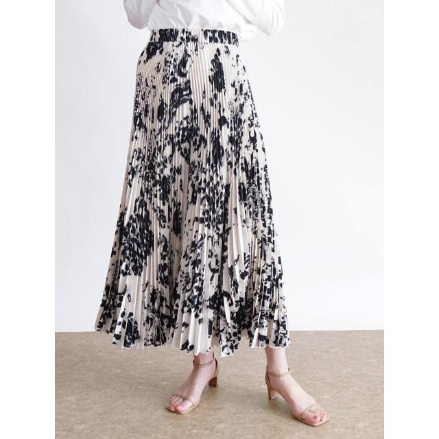 [Anthropologie] フリルが愛らしい シルクブレンド マキシドレス Anthropologie] フリルが愛らしい シルクブレンド マキシドレス