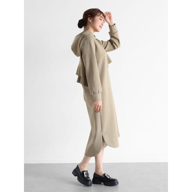 ヴァン（Vin）/ポイントフリルフーディワンピースの通販はau PAY