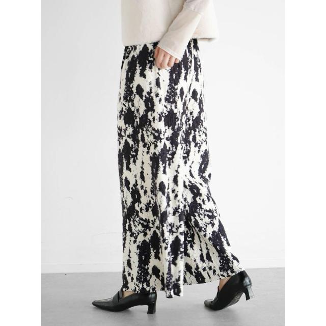 ヴァン（Vin）/タイダイ柄プリーツベロアパンツ ヴァン（Vin）/タイダイ柄プリーツベロアパンツの通販はau PAY