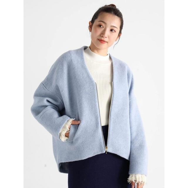 ヴァン（Vin）/Vネックウールブレンドショートコート