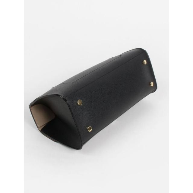 アーガ（Aga）/スクエアワンハンドルバッグ(White/Black)