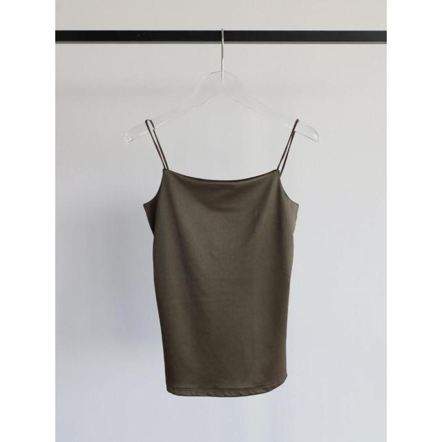 アーガ（Aga）/サテンライクキャミソール