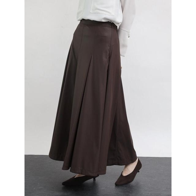 アーガ（Aga）/レザータッチフレアスカート