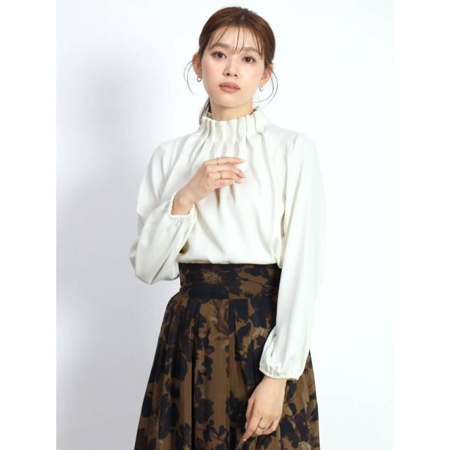 美品　ギャザーネックデザインブラウス　FENNEL ネックギャザーブラウス - FENNEL - FENNEL｜YAMADAYA STORE
