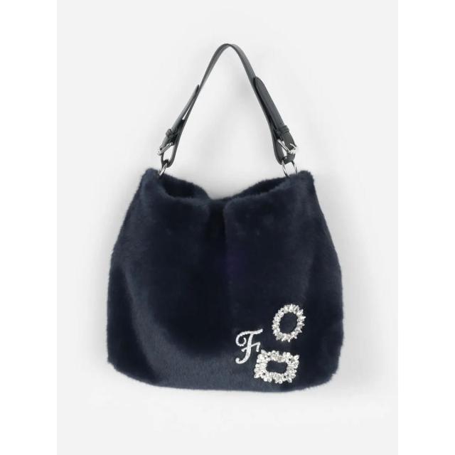 フェンネル（FENNEL）/ビジューブローチ付きフェイクファートート