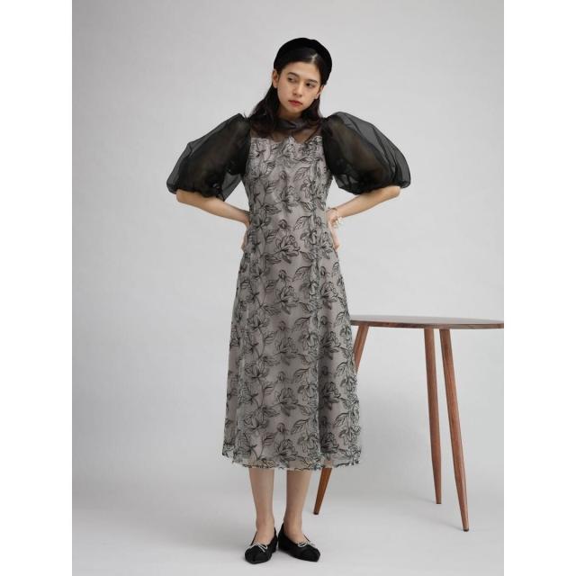 プチローブ（petirobe）/バルーンスリーブフラワー刺繍ドレスの通販は