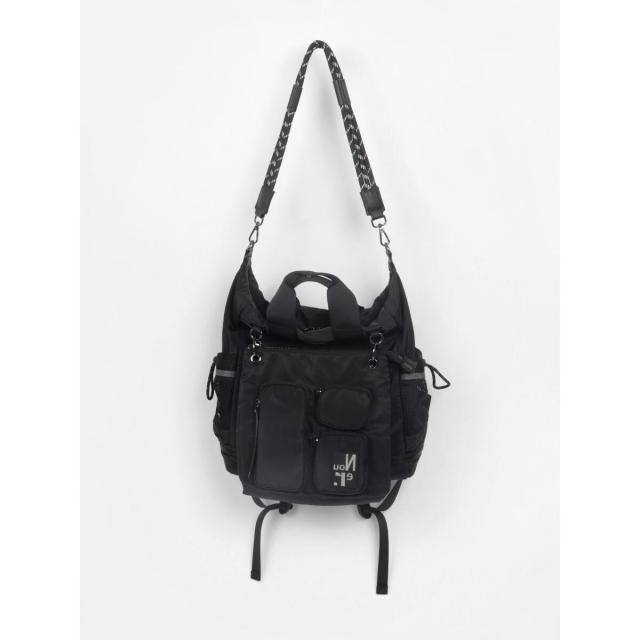 ヌエール（nouer）/ポケットデザインマルチWAYバックパックの通販は