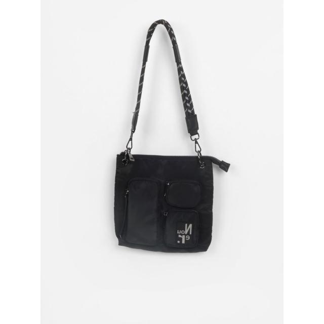 ヌエール（nouer）/ポケットデザインマルチWAYバックパックの通販は