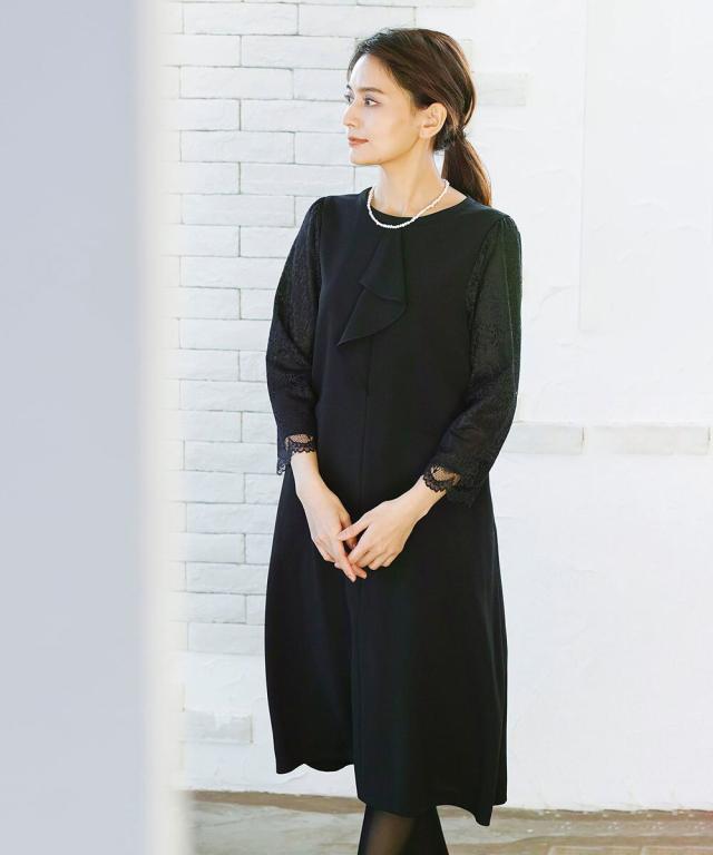 ホワイトジョーラ（WHITE JOOLA）/【洗濯機で洗える】喪服　WEB限定/お袖スカラップレース切り替えデザインブラックフォーマルワンピース_5