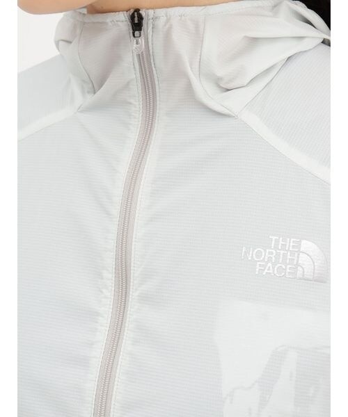 ザ・ノース・フェイス（THE NORTH FACE）/ウインドブレーカー