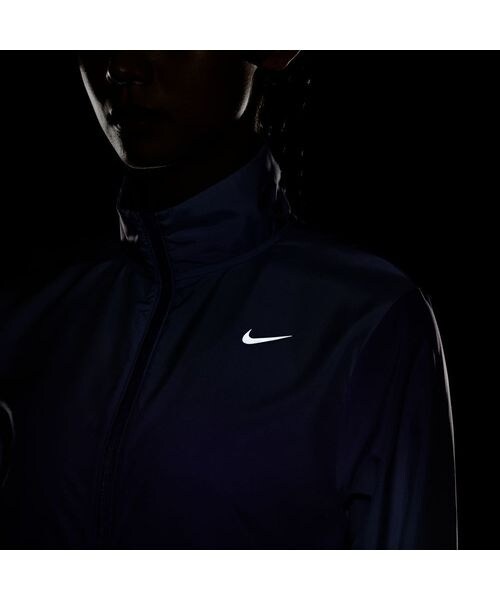 ナイキ（NIKE）/ウインドブレーカー ナイキ ウィメンズ スウッシュ