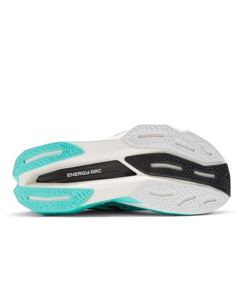 ニューバランス（new balance）/シリアスランナー FuelCell SuperComp