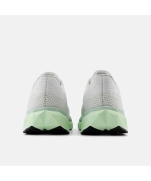 ニューバランス（new balance）/一般ランナー FuelCell Propel v5の