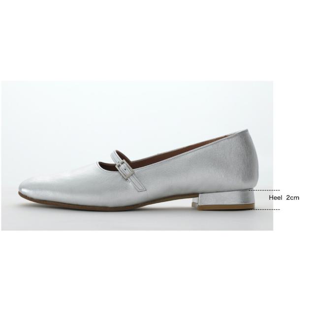 ジーアール（gr．）/23cm−26cmスクエアトゥベルトストラップフラット