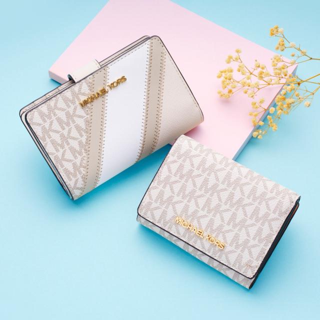 マイケル・コース（Michael Kors）/JET SET TRAVEL コンパクト