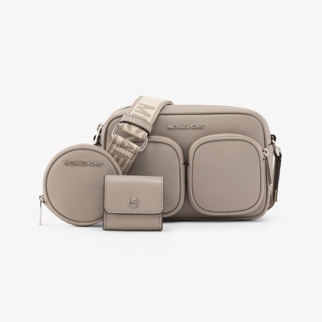 マイケル・コース（Michael Kors）/JET SET ITEM クロスボディ ウィズ テックアタッチ ミディアムの通販は