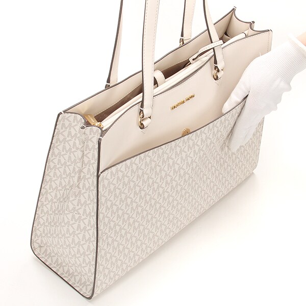 MichaelKorsトートバッグ(マイケルコース) マイケル・コース（Michael Kors）/JET SET TRAVEL ポケット