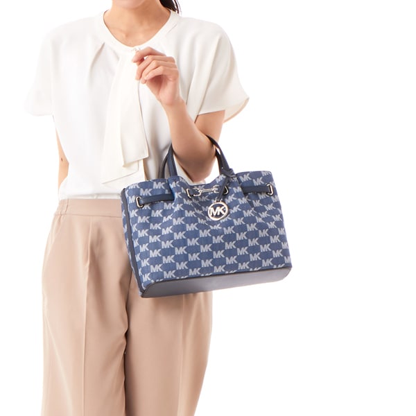 マイケル・コース（Michael Kors）/CARSON センタージップ サッチェル