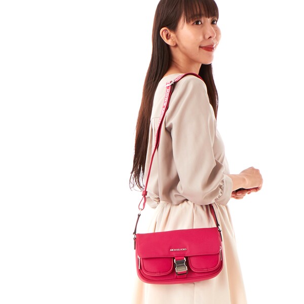 マイケル・コース（Michael Kors）/KHAI ナイロン クロスボディ