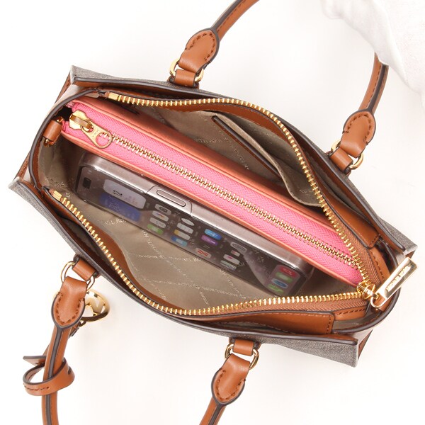 マイケル・コース（Michael Kors）/ARDEN SM TZ MSGR クロスボディの