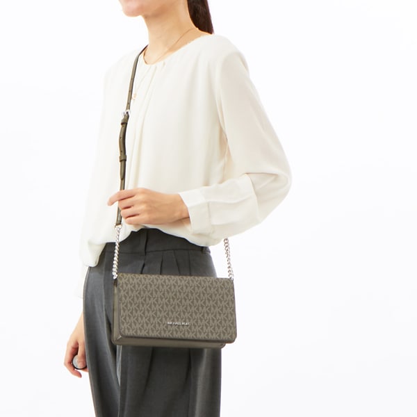 マイケル・コース（Michael Kors）/JET SET TRAVEL MD FULL FLAP XBODY クロスボディ