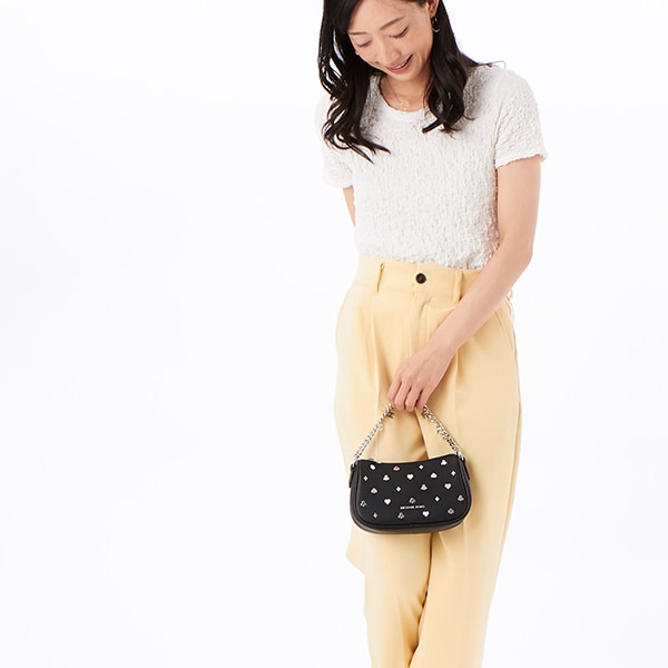 マイケル・コース（Michael Kors）/CARMELA SM POUCHETTE XBDY クロスボディ