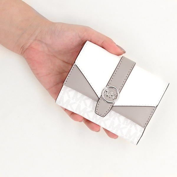 マイケル・コース（Michael Kors）/GREENWICH MD ENV TRIFOLD ウォレット