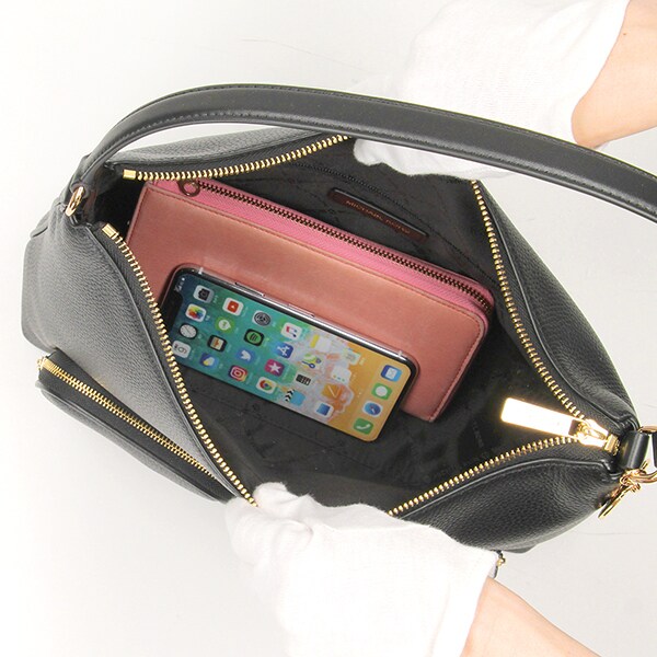 マイケル・コース（Michael Kors）/MERRITT LG CARGO SHLDR ショルダー 