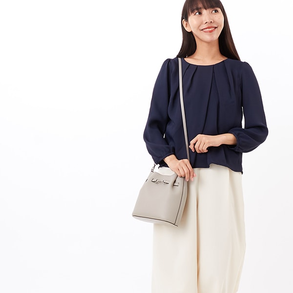 マイケル・コース（Michael Kors）/CARSON SM CONV BKT XBODY Crossbody