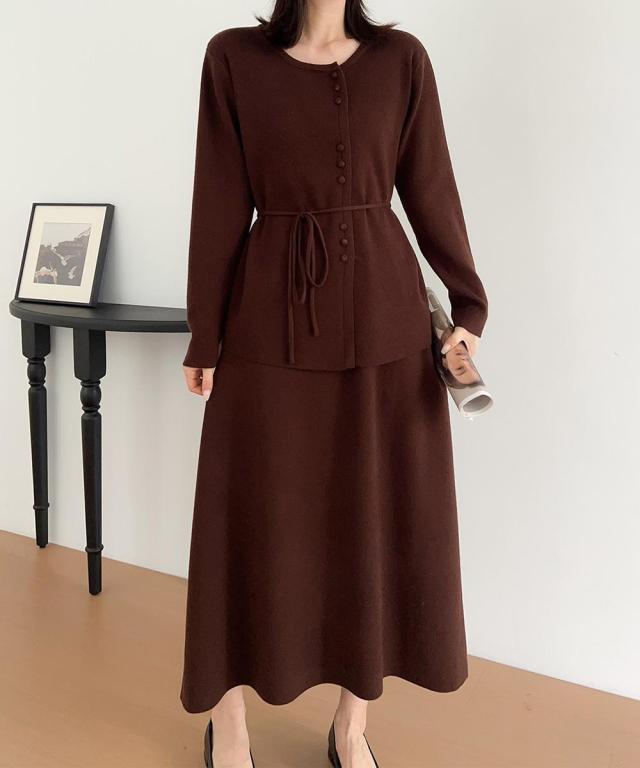 ディケイドクラシック（DECADE CLASSIC）/セットアップ　長袖ニット＆フレアスカート