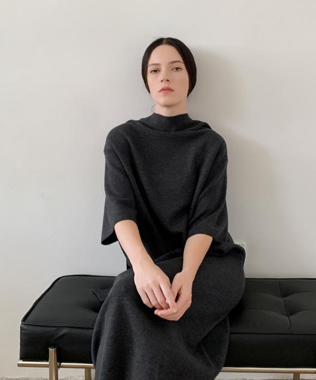 ディケイドクラシック（DECADE CLASSIC）/DECADE CLASSIC ウール100%ハーフスリーブワンピース ディケイドクラシック（DECADE CLASSIC）/DECADE CLASSIC ウール100