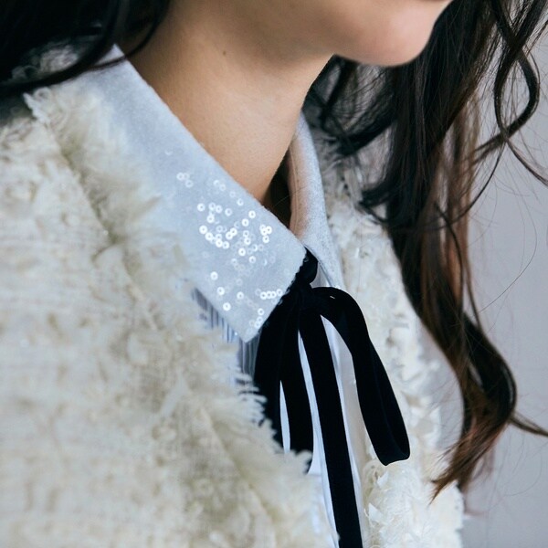 オーディア ミューズ（Audie a Muses）/スパンコール襟ブラウスの通販は