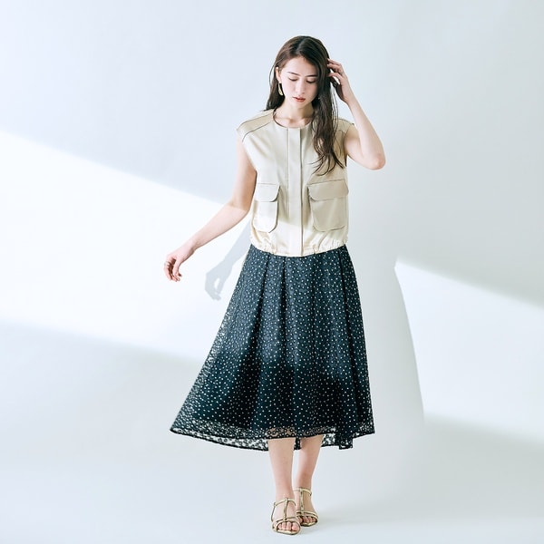 オーディア ミューズ（Audie a Muses）/【セットアップ】プチフラワー刺繍スカート_1