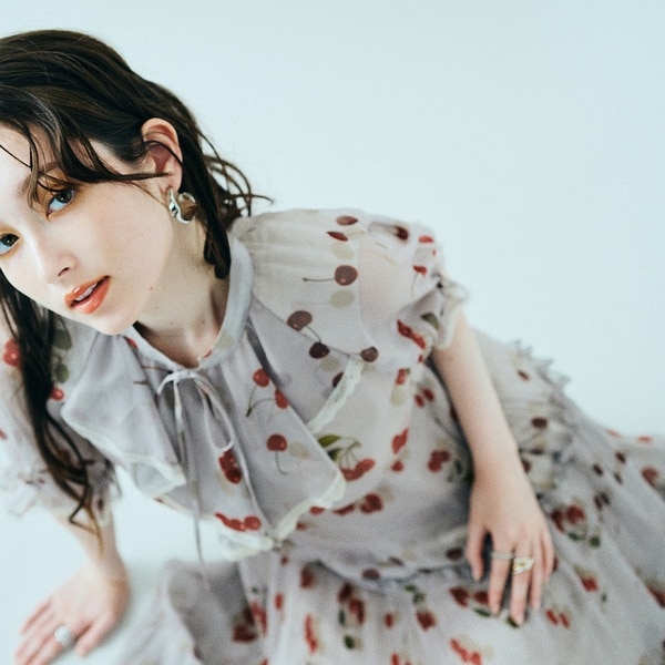 オーディア ミューズ（Audie a Muses）/チェリープリントプリーツワンピース