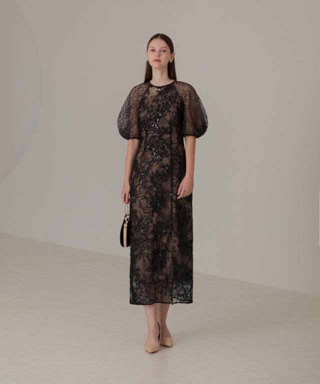 レジャ（Leja）/スパンコール花柄レース刺繍スリットIラインドレス