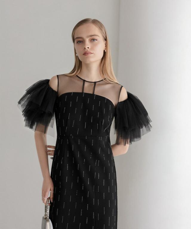 レジャ（Leja）/オープンショルダーチュールストーンIラインドレス