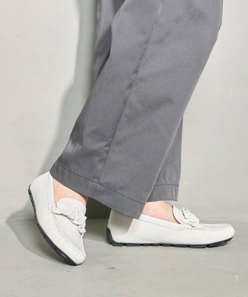 ディッシー（D’ICI）/シャーリングモチーフ付きモカシューズ