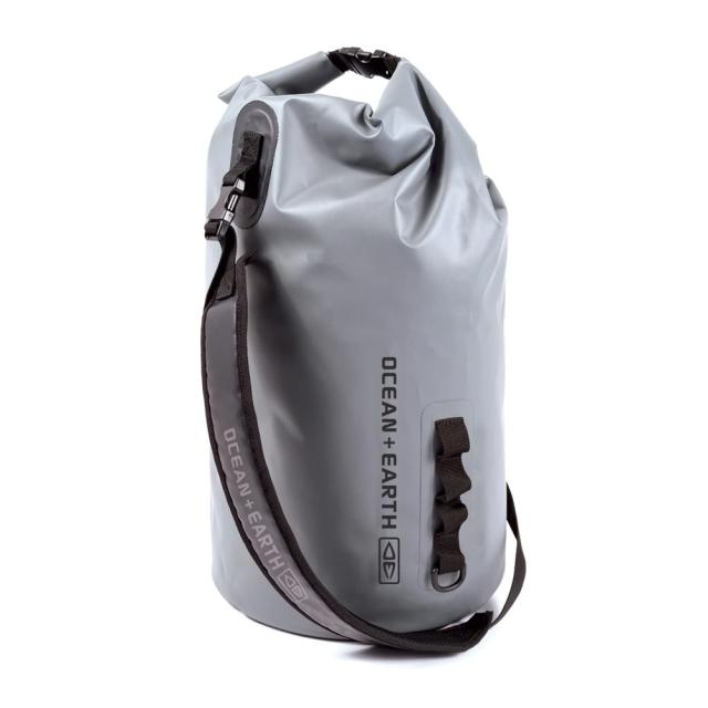 オーシャン アンド アース(OCEAN & EARTH) デッキパッド BLUE 305mm OWEN WRIGHT 3 PIECE PRO OCEAN\u0026EARTH オーシャンアンドアース O\u0026E THE BUG SOFTBOARD 5.6ftサーフボード ソフトボード スポンジボード  キッズ 子ども | GOOD TIME