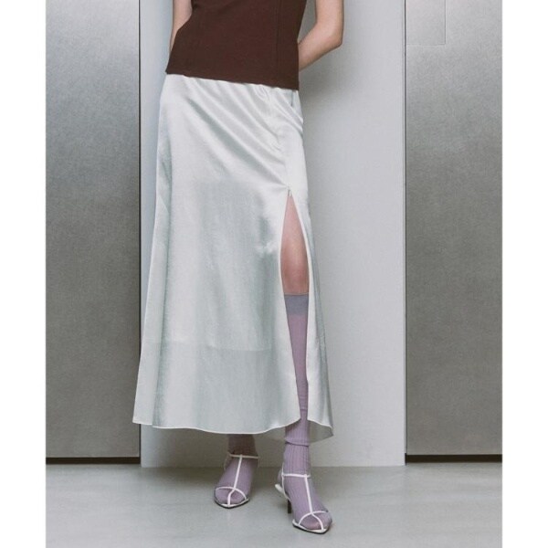 コードエー（CODE A）/satin slit flare skirt_11
