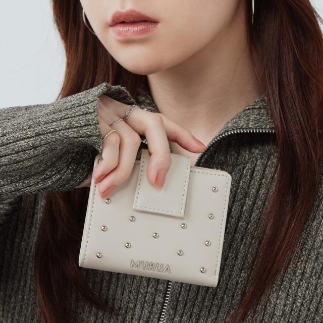 ムルーア（MURUA）/二つ折り財布 MR−W1373 スタッズ