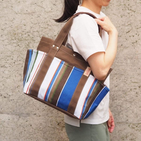 レ・トワール・デュ・ソレイユ（LES TOILES DU SOLEIL）/4ポケットトートM（レゾルグ エクリュ ベージュ） レ・トワール・デュ・ソレイユ（LES TOILES DU SOLEIL）/4ポケット