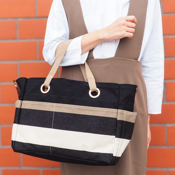 レ・トワール・デュ・ソレイユ（LES TOILES DU SOLEIL）/バトー トート